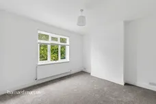 Lavender Avenue, Worcester Park
