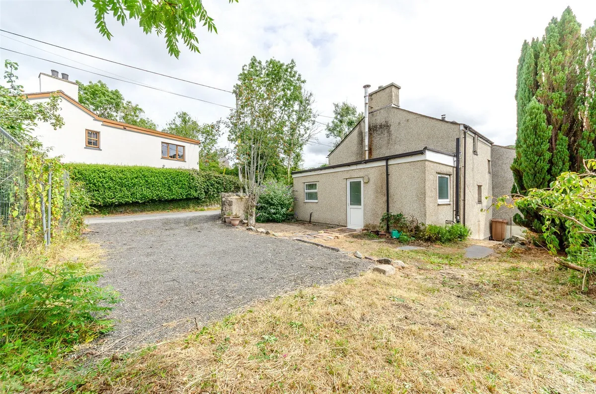 Clwt-y-Bont, Caernarfon, Gwynedd, LL55