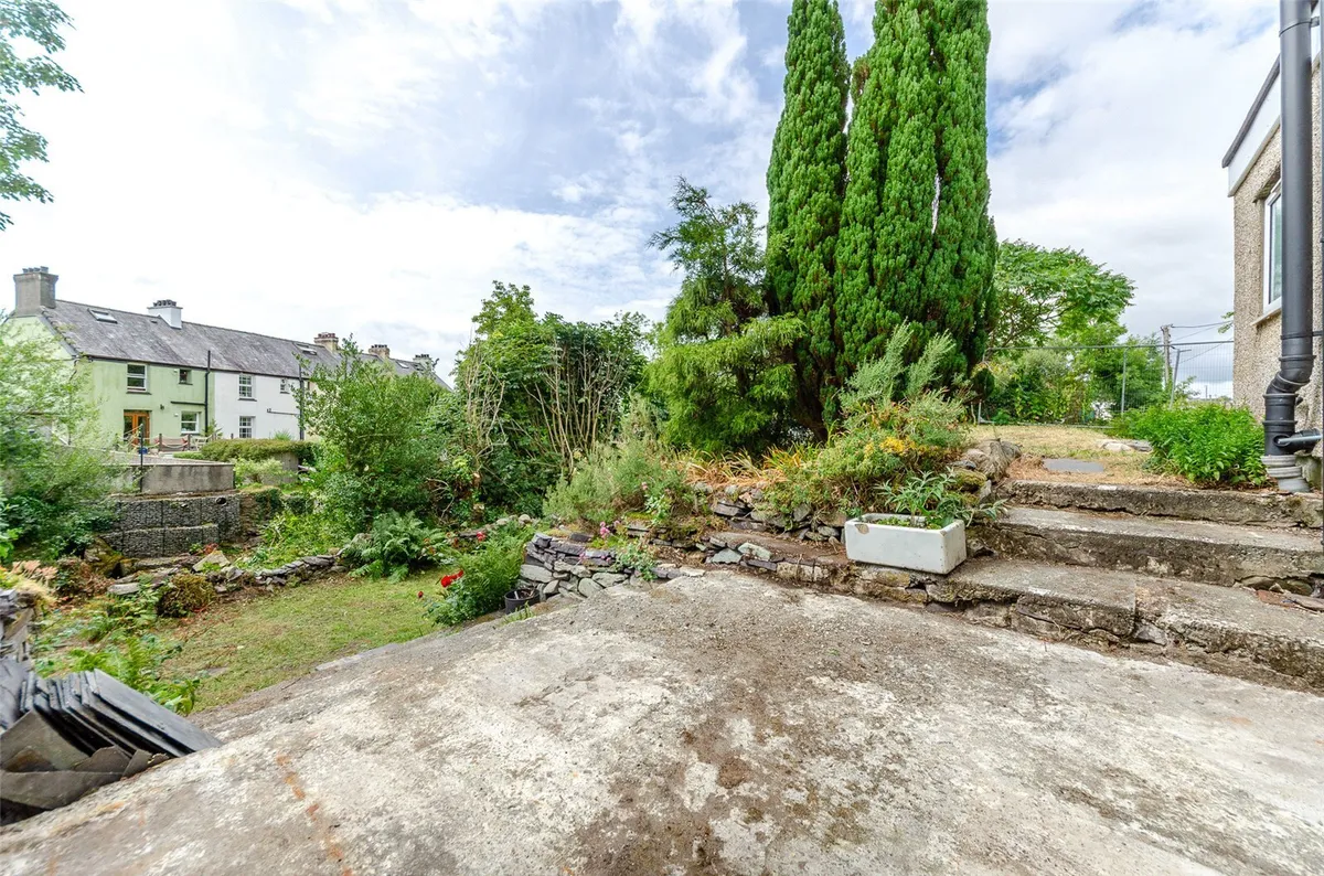Clwt-y-Bont, Caernarfon, Gwynedd, LL55