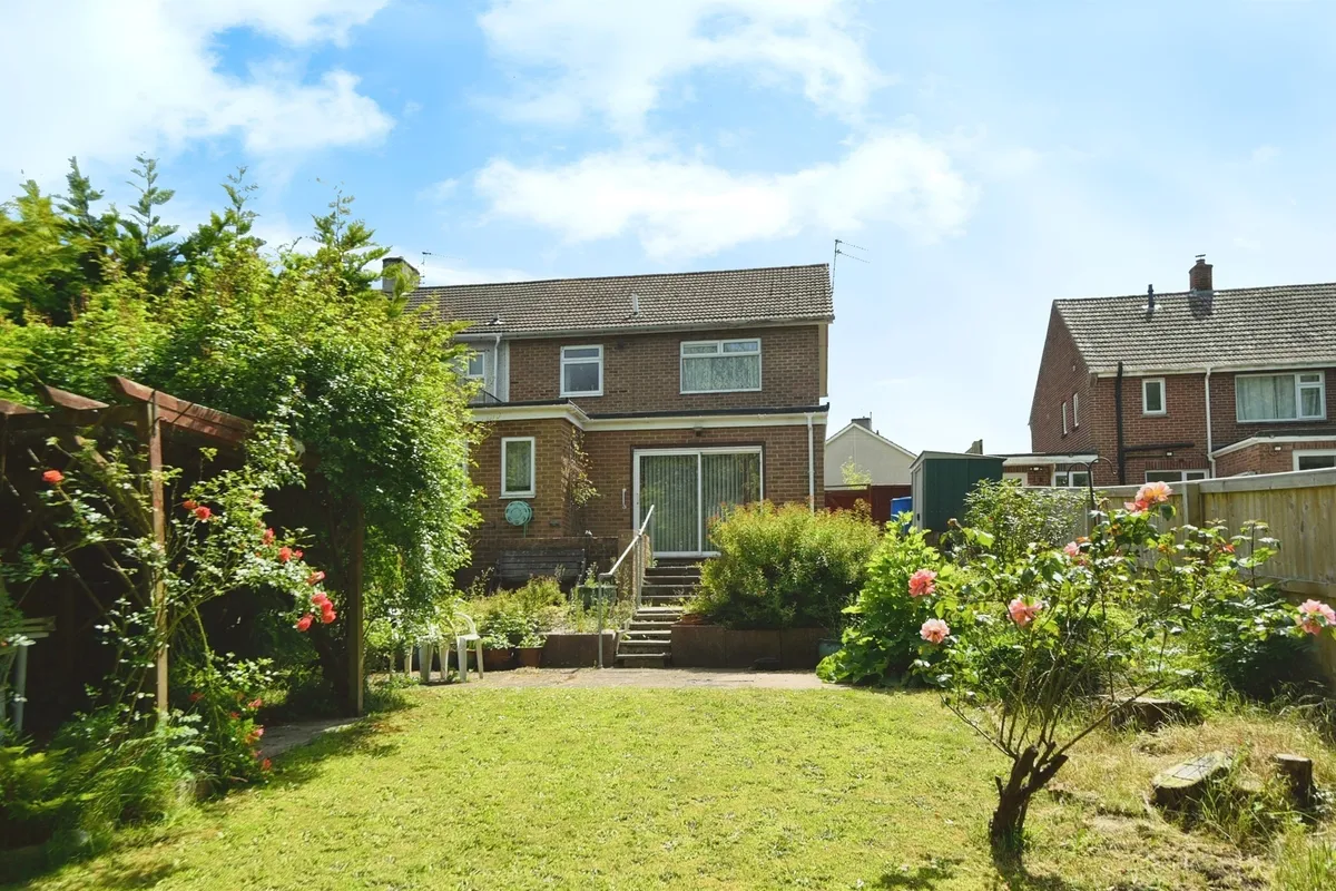 West View Crescent, Devizes