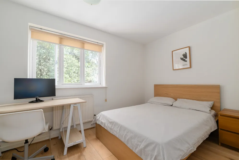 Catherine Grove, London, SE10 photo 9