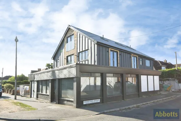 Kiln Road, Benfleet, Essex, SS7