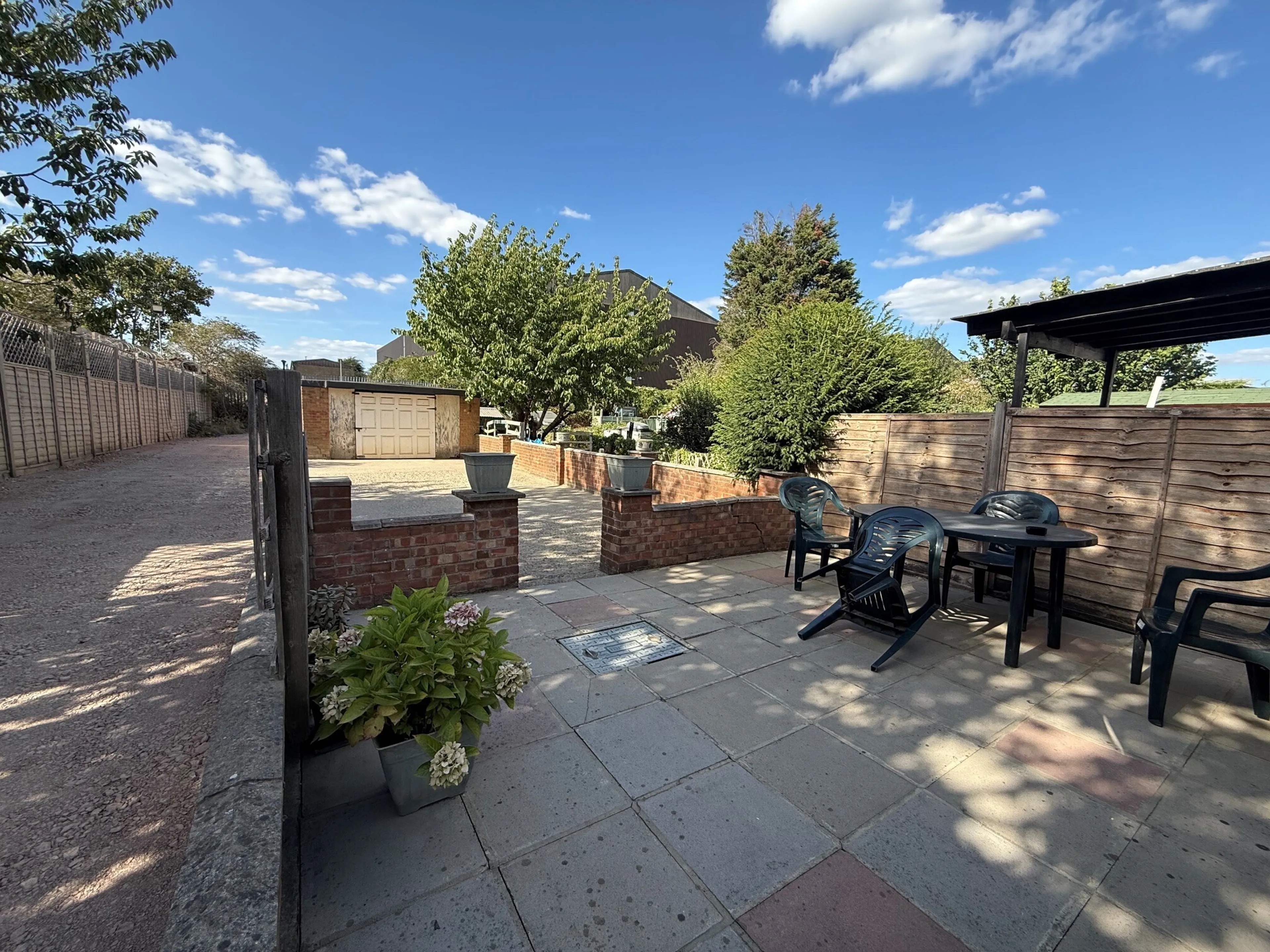 Property photo 25