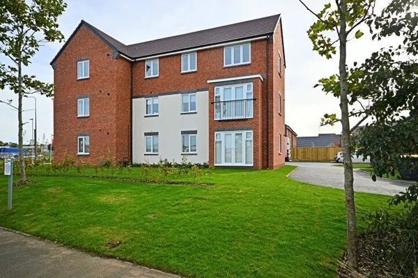 Milbourne House, Burntwood, WS7