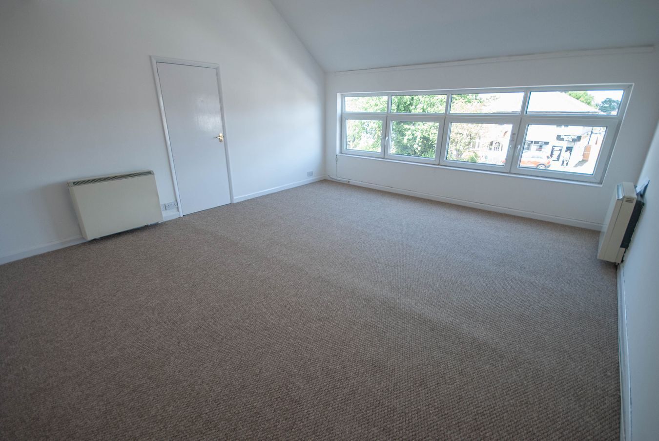 Hillmorton Road, Rugby, CV22