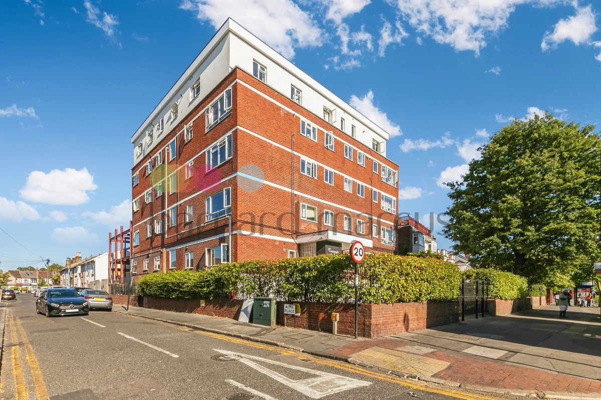 London Road, THORNTON HEATH