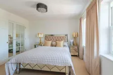 Bath Road, Saltford, BRISTOL