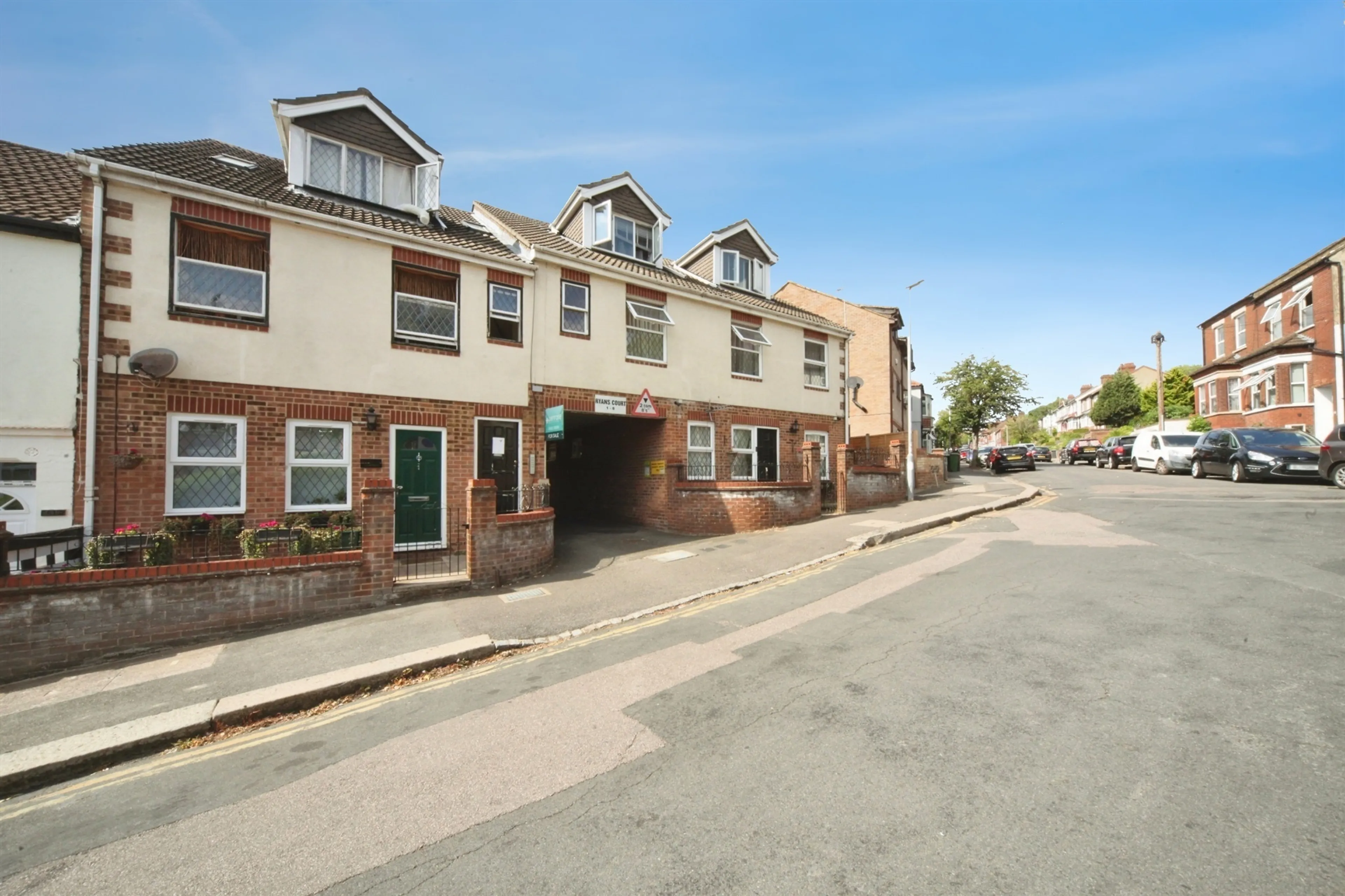 Property photo 0