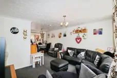 Pursehouse Way, Diss