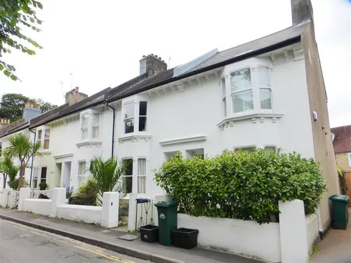 Middle Road, BRIGHTONphoto