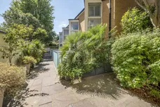 Winchester Walk, London, SW15 photo 10