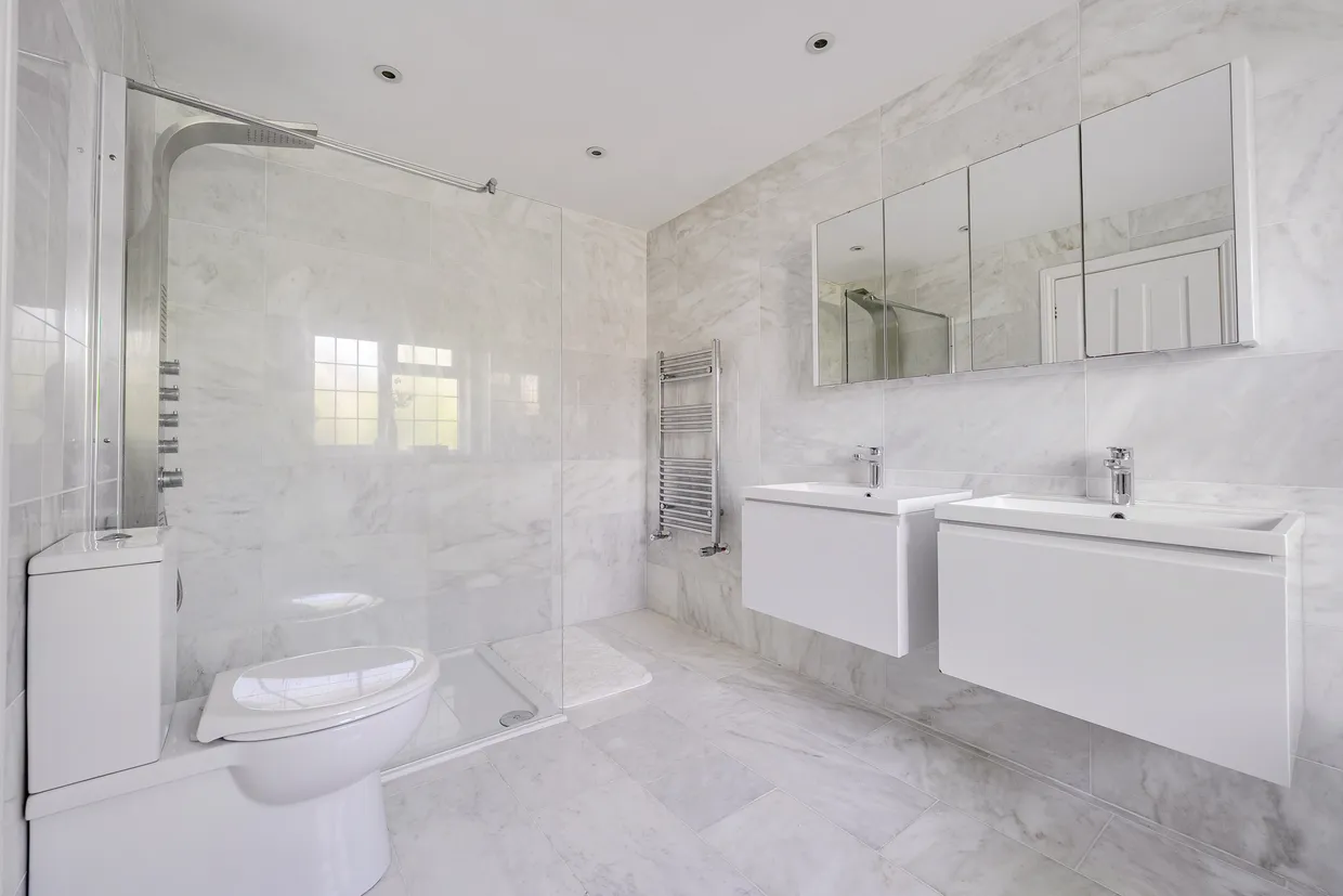 Elm Grove, Maidenhead, SL6 photo 8
