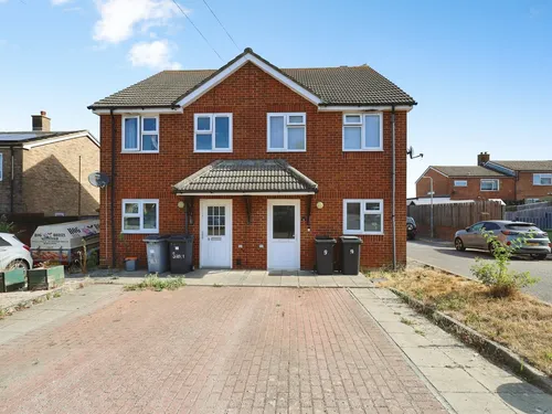 Hamlins Park Close, Hailshamphoto