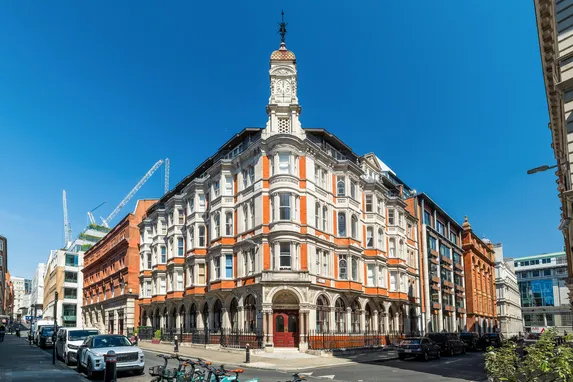 Temple Avenue, London, EC4Y
