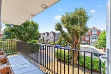 Thrale Road, London