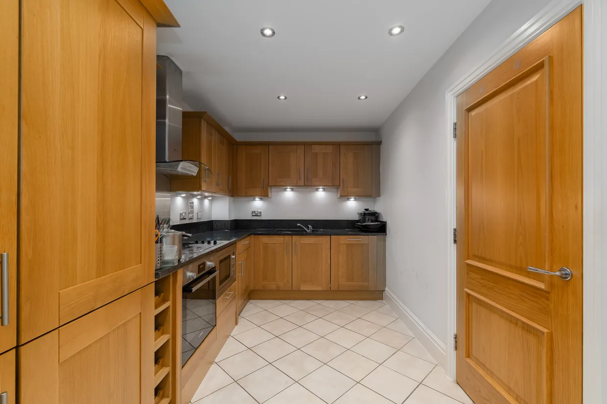 Temple Avenue, London, EC4Y photo 14