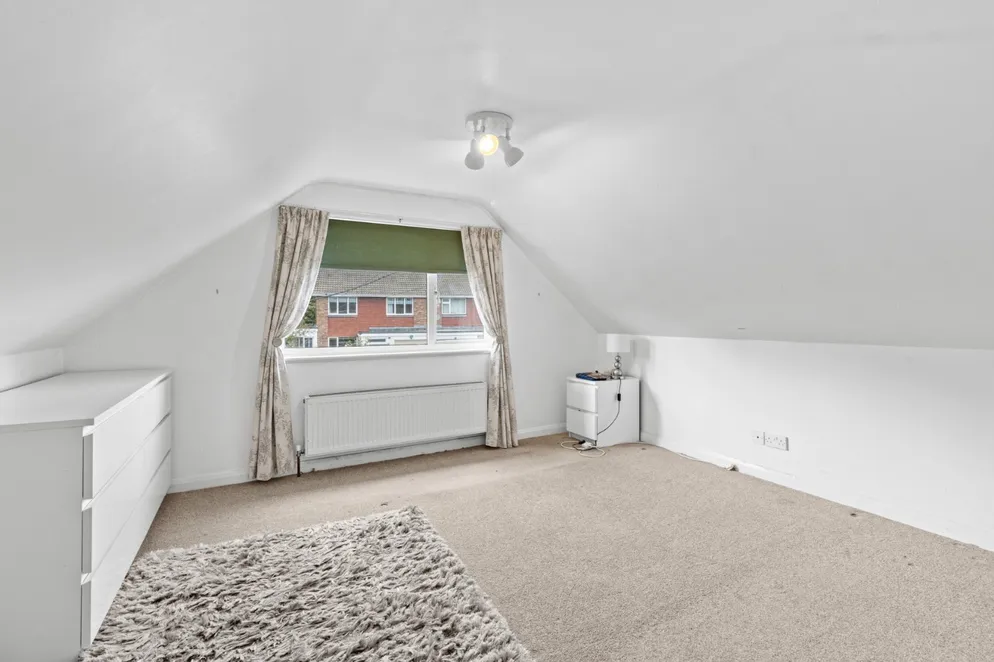 Property carousel item 11