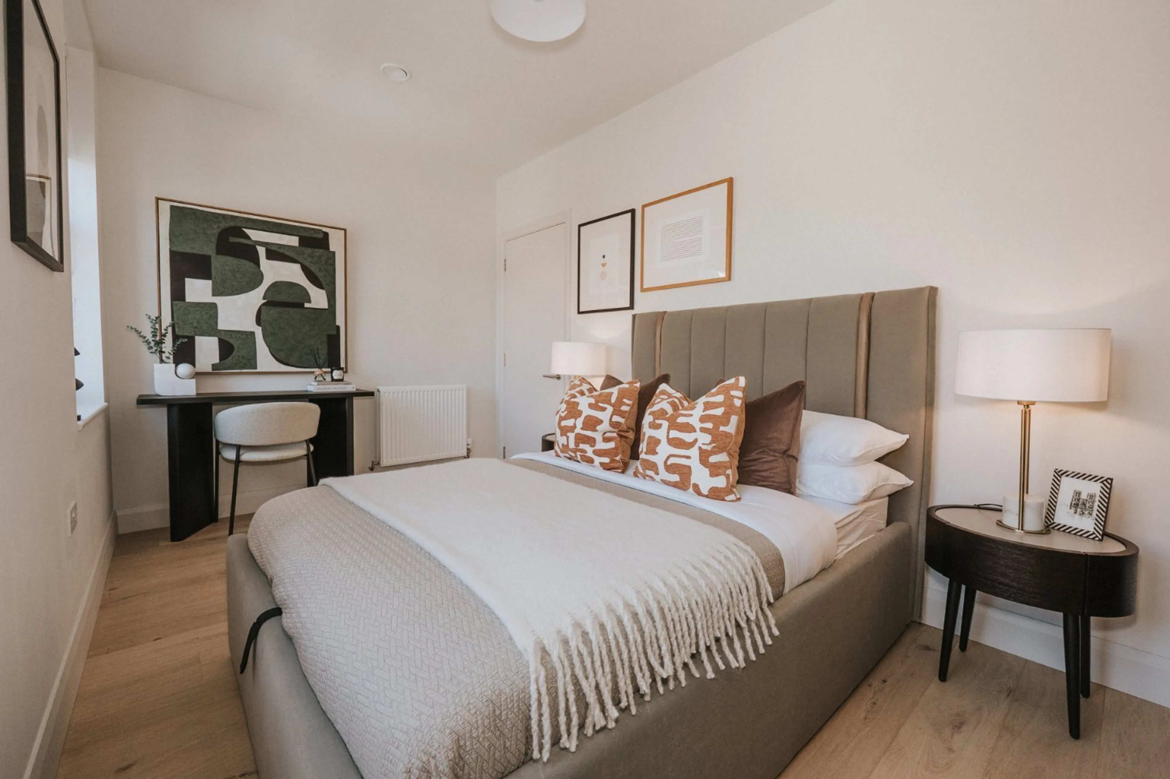 Property at Stonhouse Street, London, SW4
