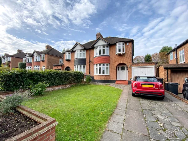 Court Road, Orpington, BR6