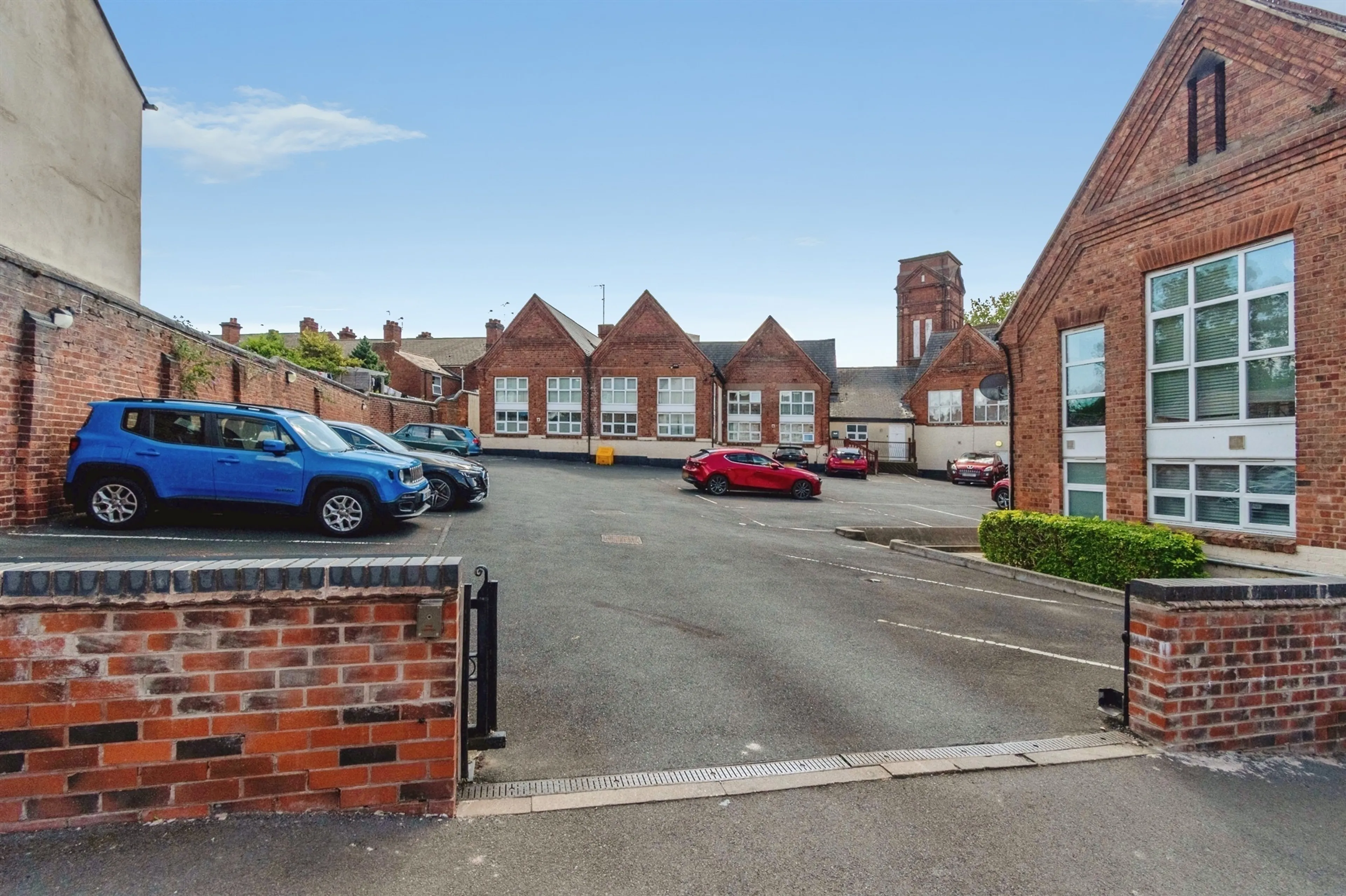 Property photo 0