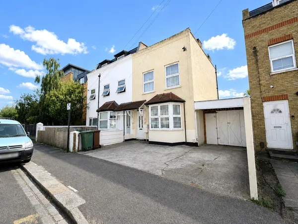 Vicarage Road, Leyton, E10