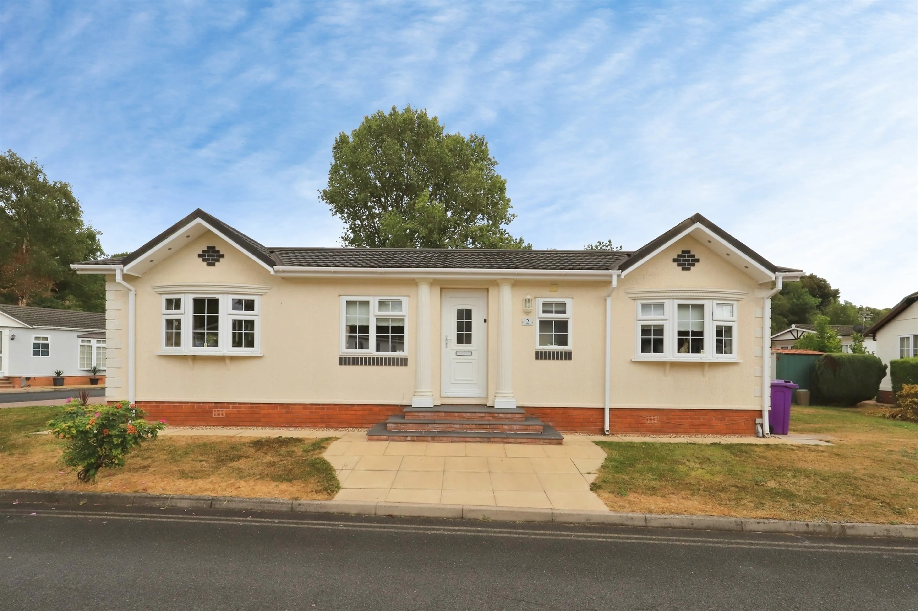 Property photo 0