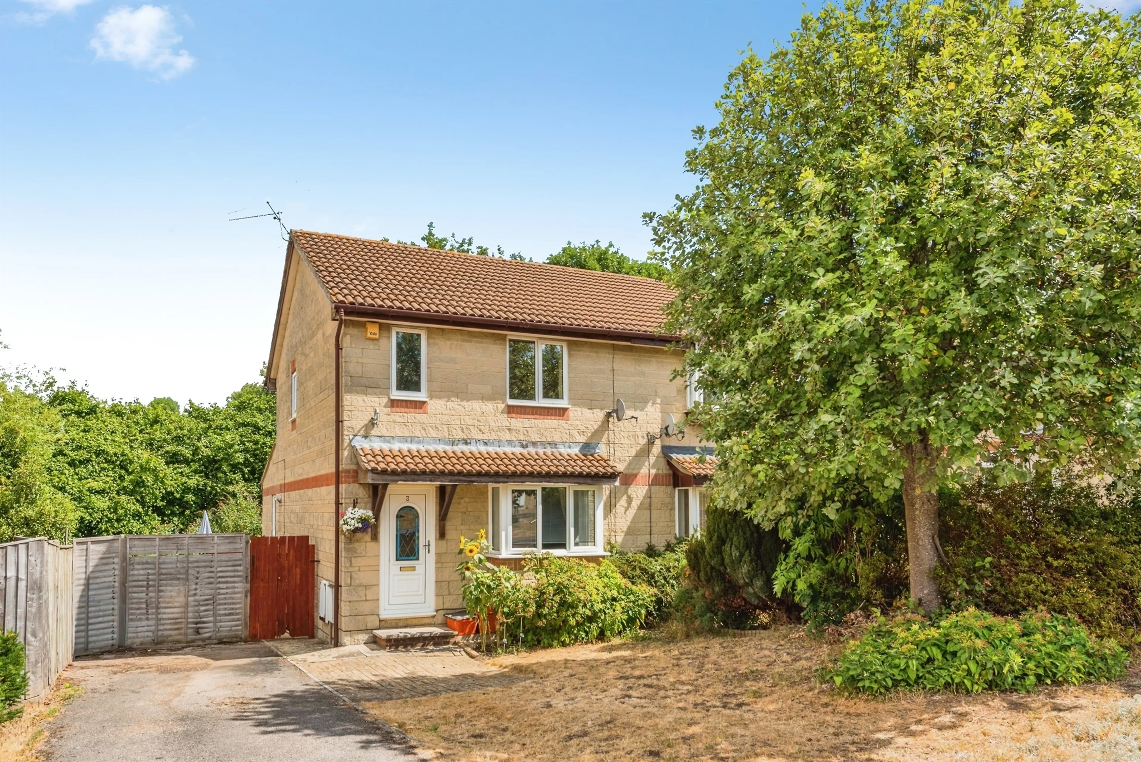 Property photo 0