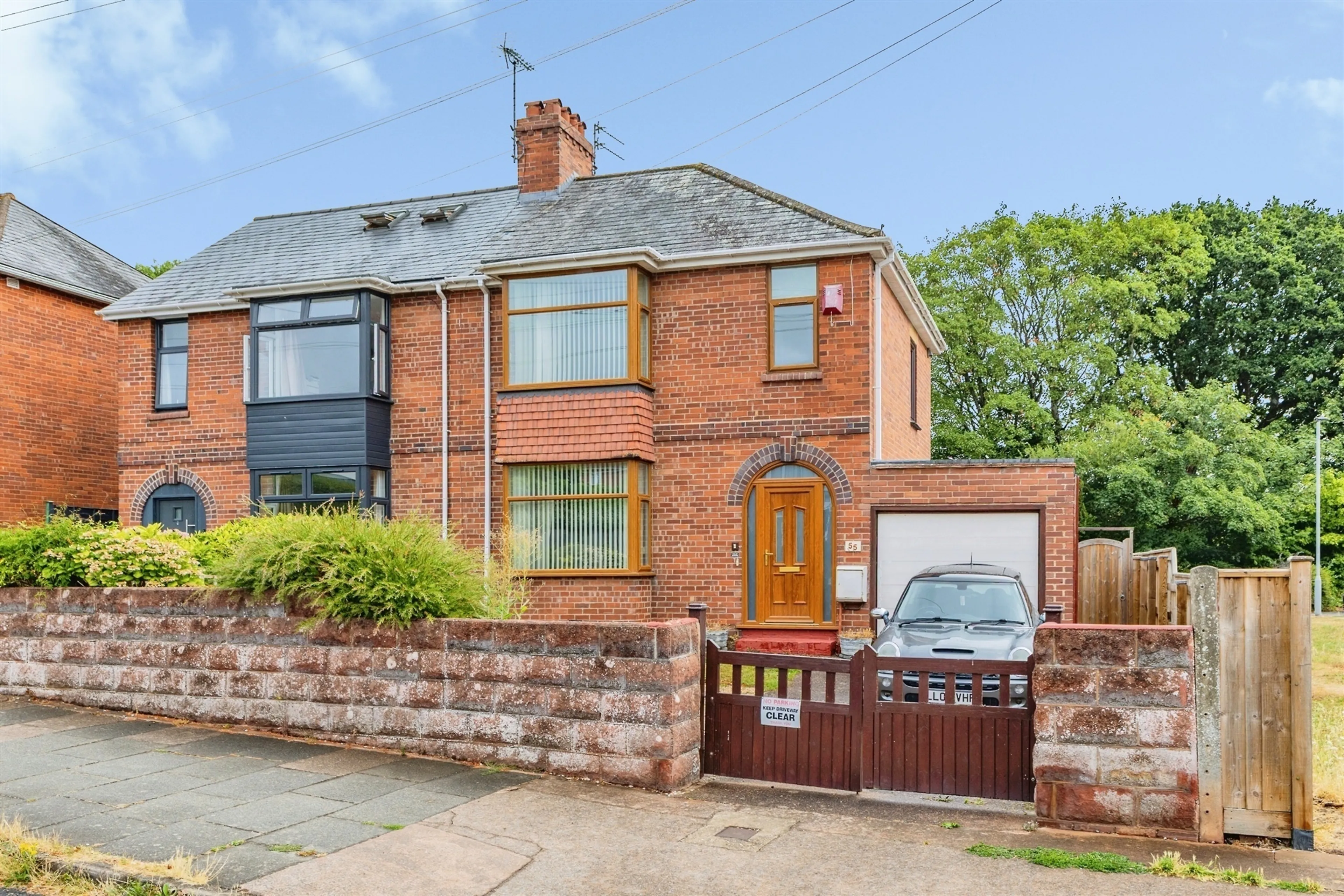 Property photo 0