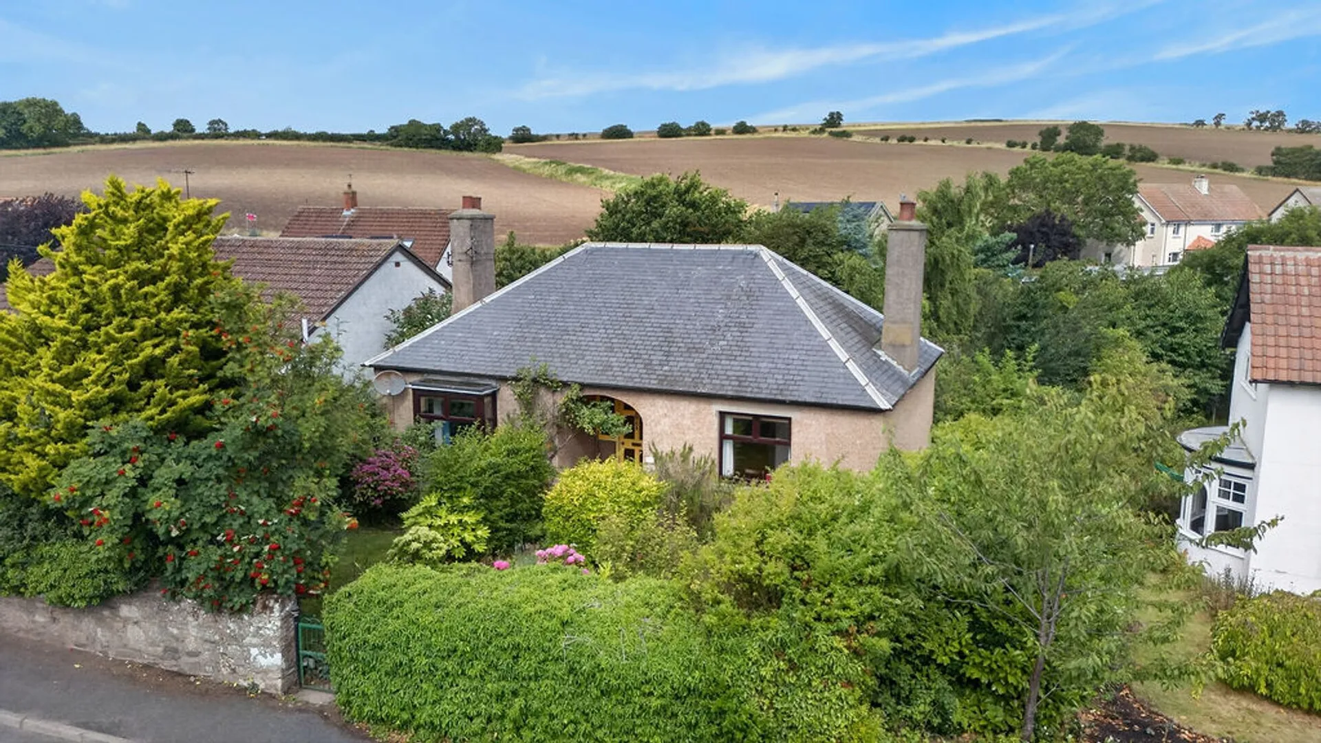 Property photo top 1