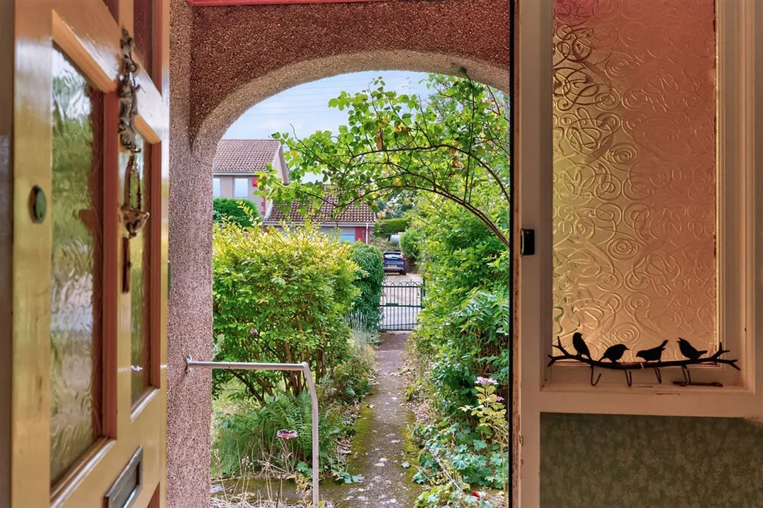 https://mr0.homeflow-assets.co.uk/files/photo/image/48063/2900/_x_/Photo15.jpg
