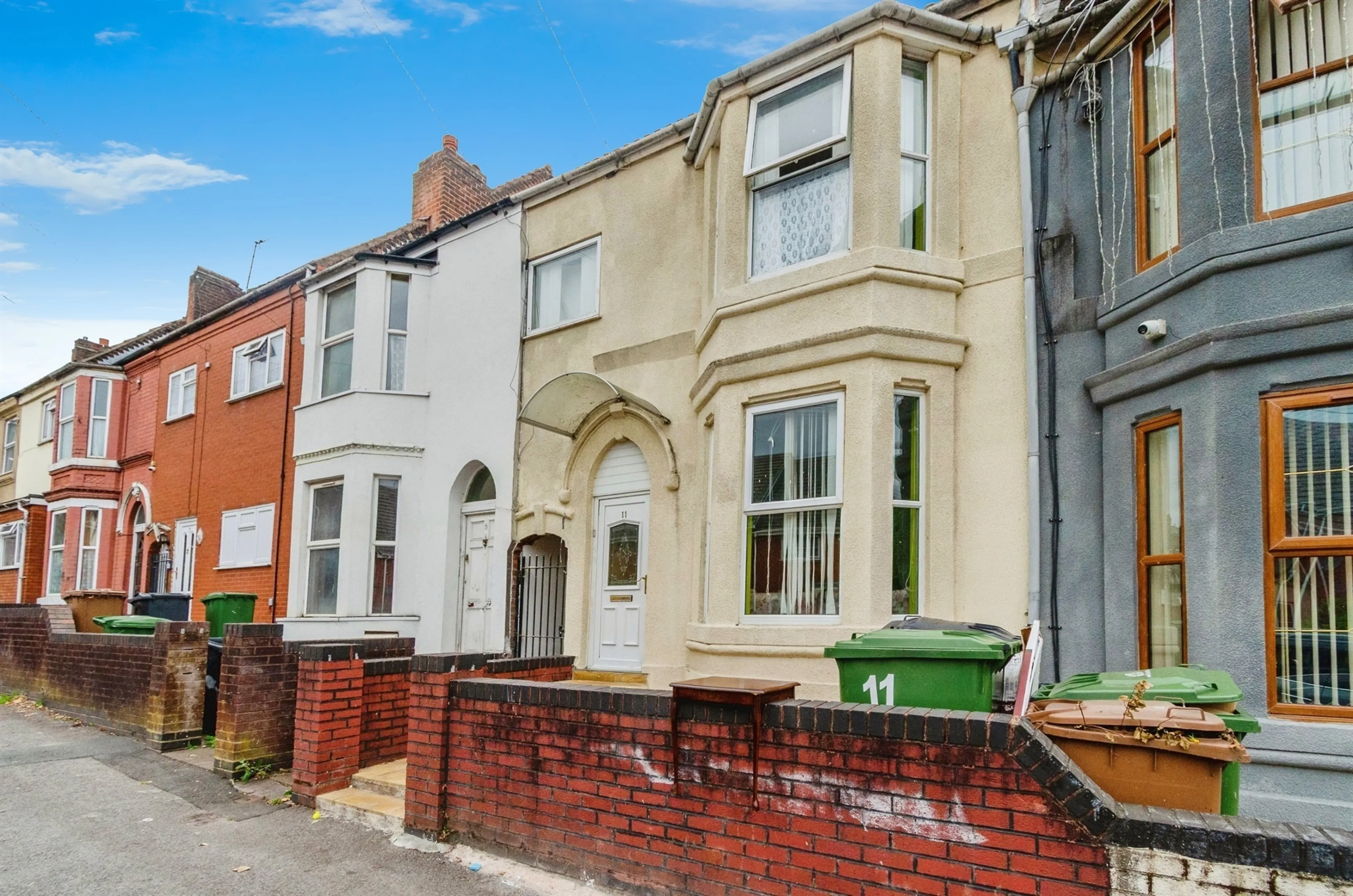 Property photo 0