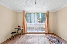 Queensdale Crescent, London