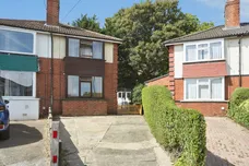 Station Crescent, LEEDS