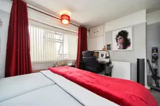 Station Crescent, LEEDS