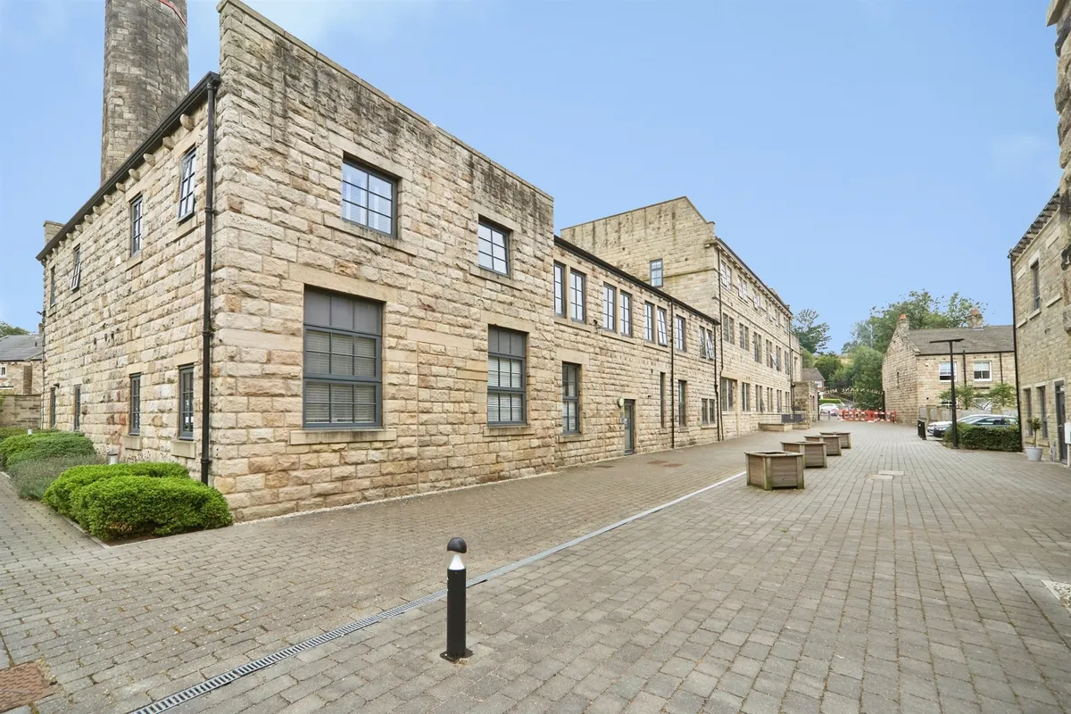 Dyehouse Walk, Yeadon, Leeds