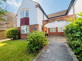 35 Mulgrave Road, Sutton photo