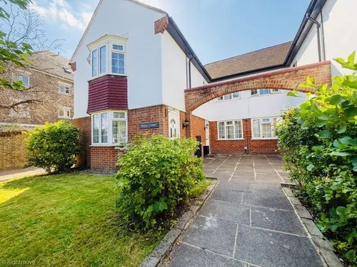 35 Mulgrave Road, Suttonphoto