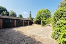 35 Mulgrave Road, Sutton