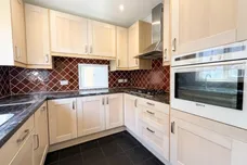 35 Mulgrave Road, Sutton