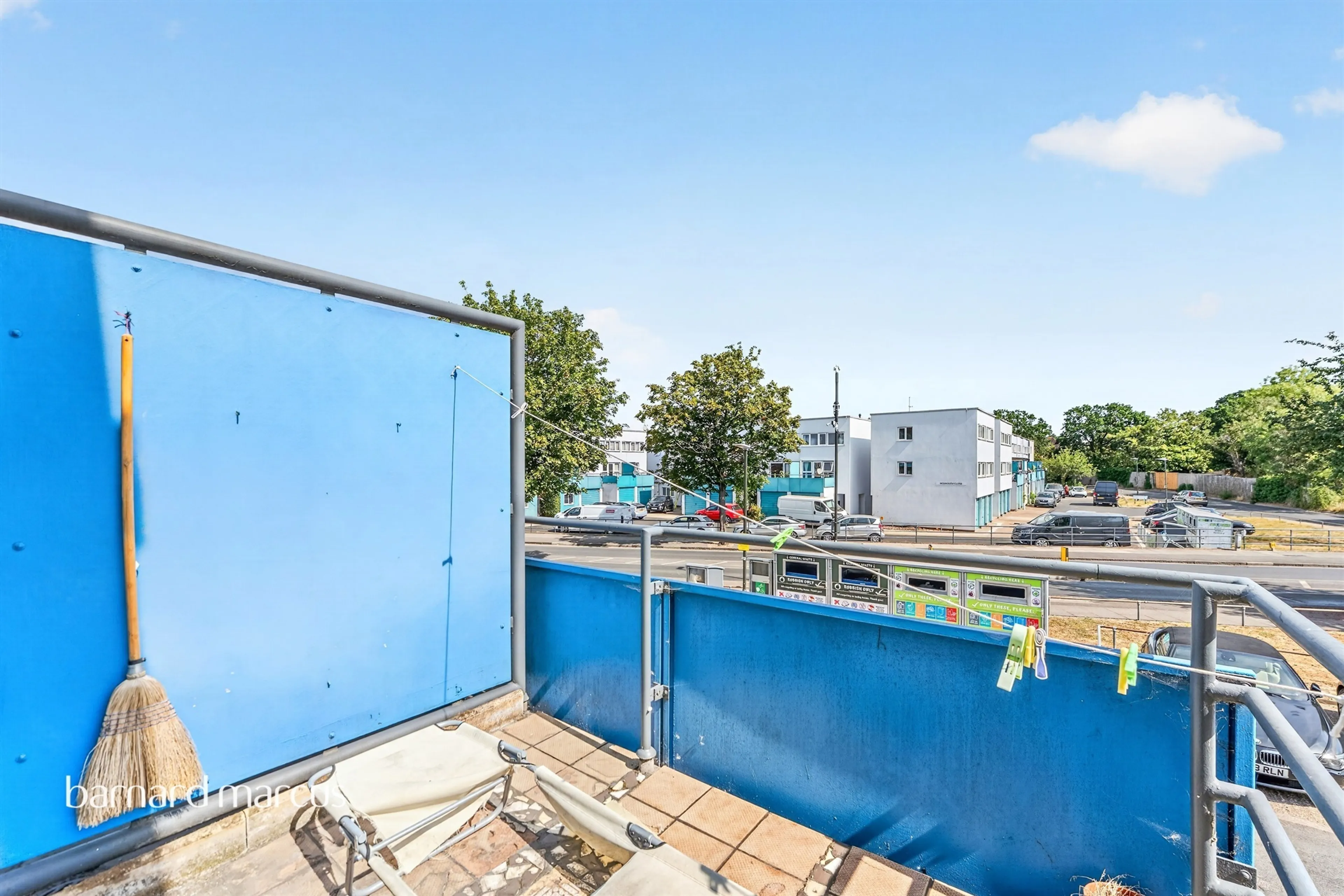 Property at Montgomery Close, Mitcham