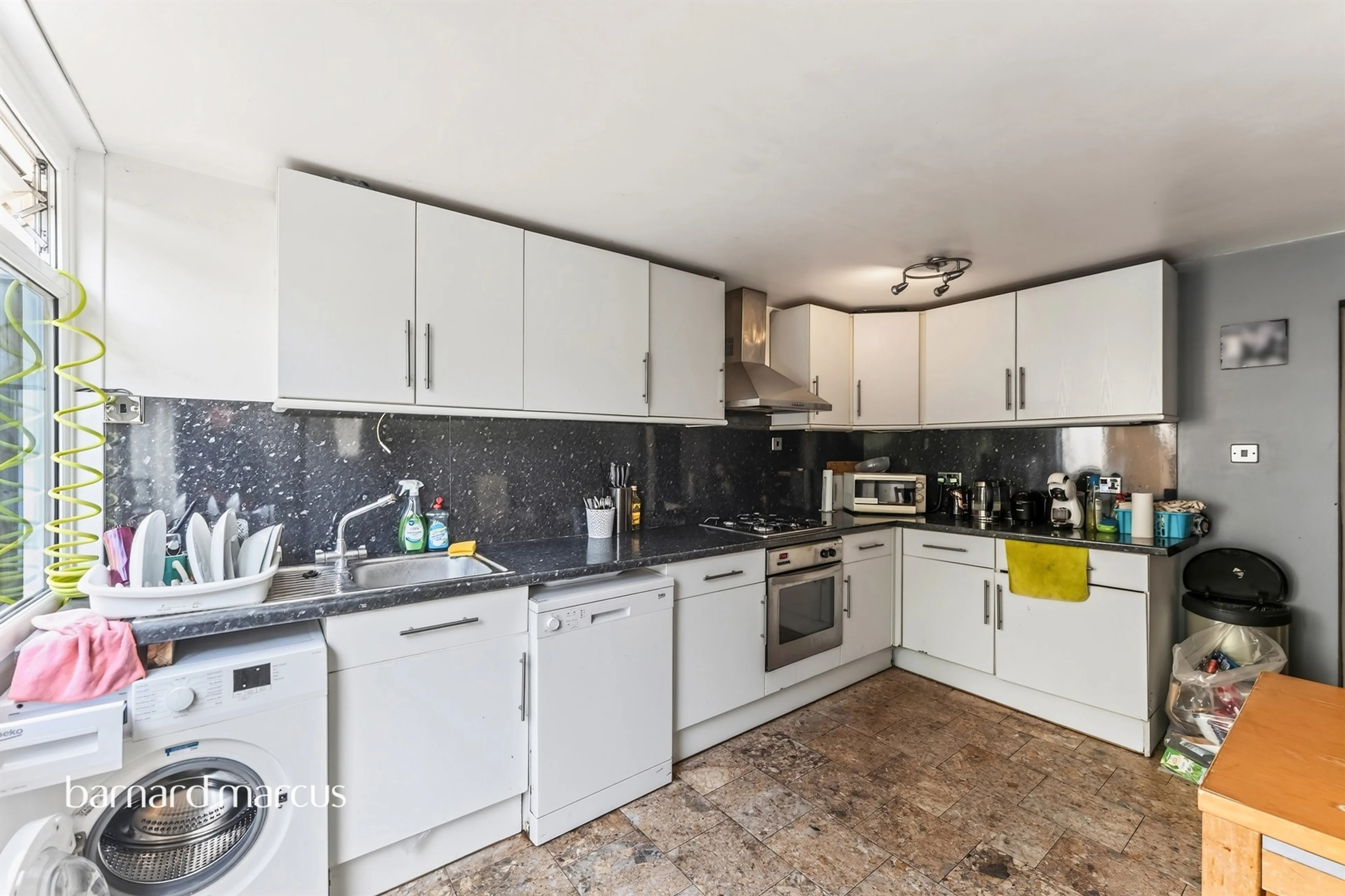 Property at Montgomery Close, Mitcham