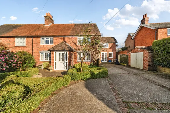 Long Lane, Newbury, RG14