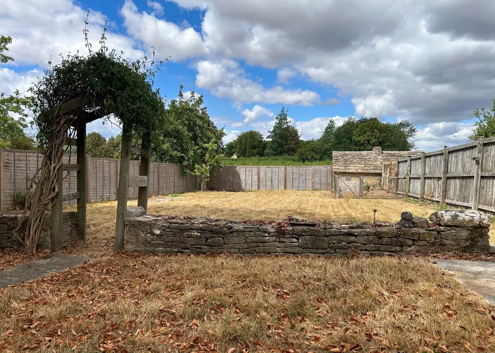 Coates, Cirencester, GL7 photo 12