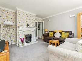 Woodland Way, Herringthorpe, Rotherham thumb 2