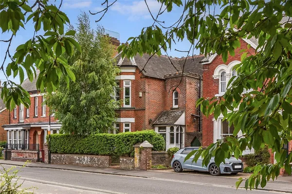 Cawley Road, Chichester, PO19 photo 1