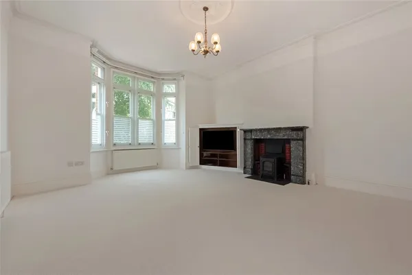 Cawley Road, Chichester, PO19 photo 3