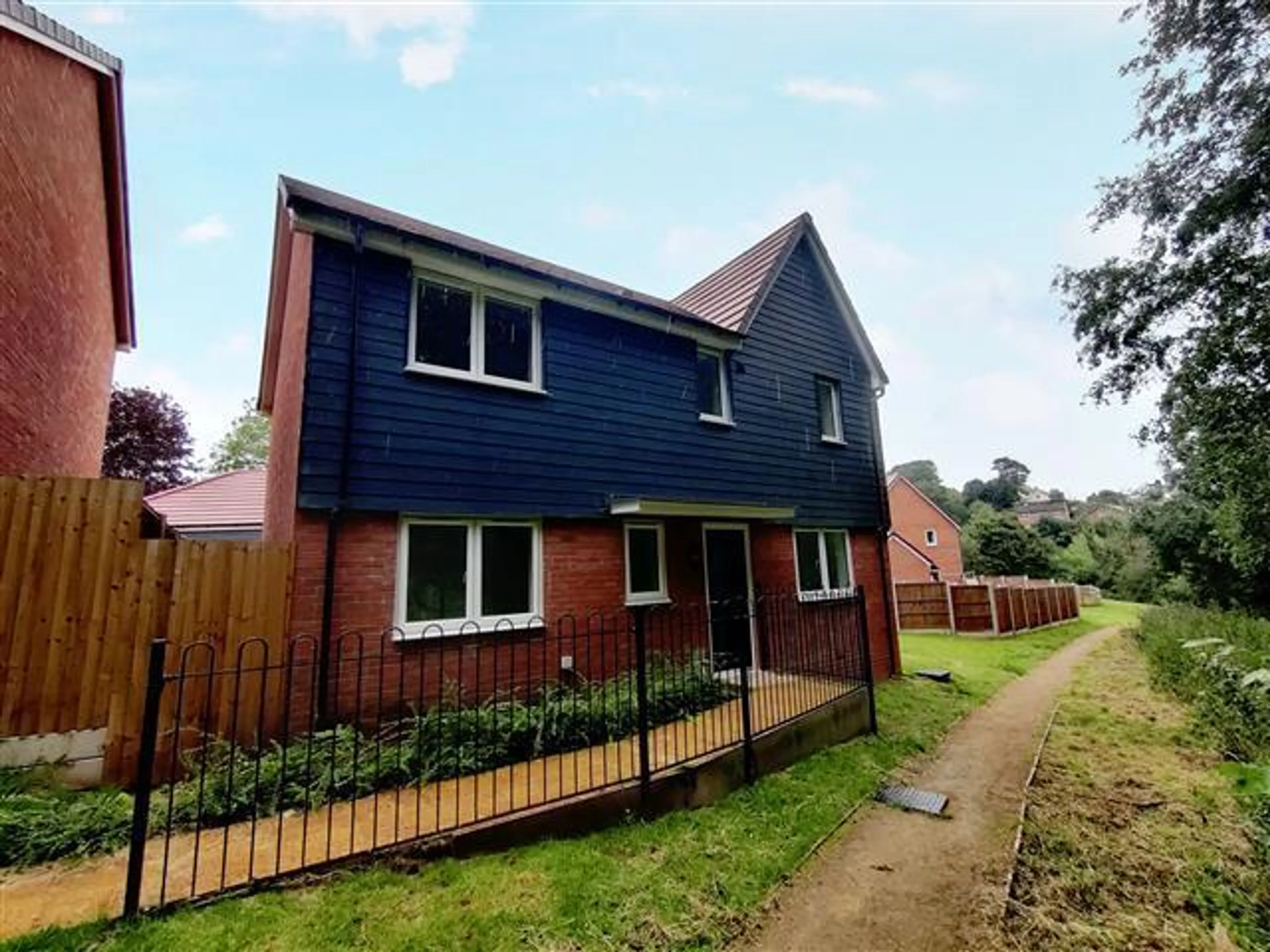 Property photo 0