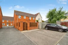 Ensign Way, Diss