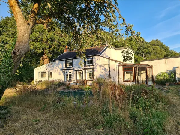 Maesquarre Road, Betws, Ammanford, Ca...