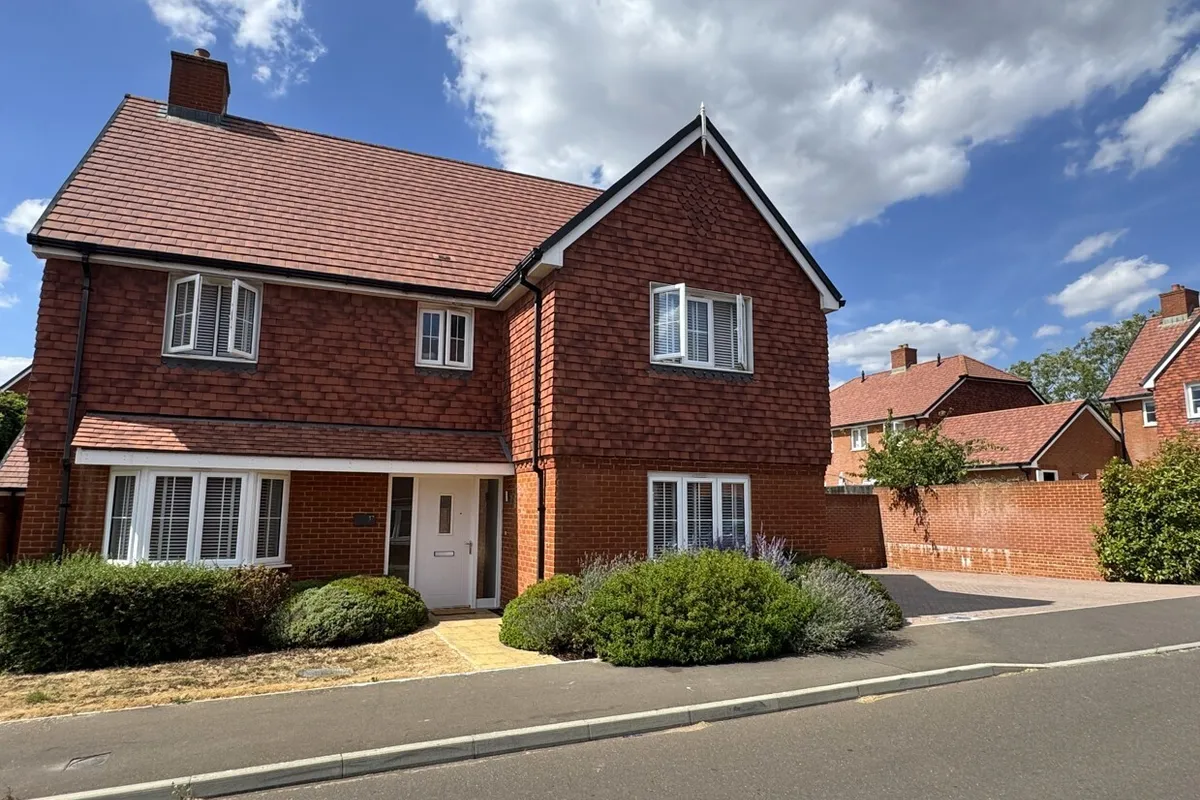 Hawthorn Way, Hellingly, Hailsham